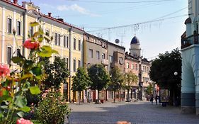 Large Apartment In The City Center